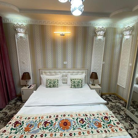 סמרקנד Retro Boutique Hotel מראה חיצוני תמונה