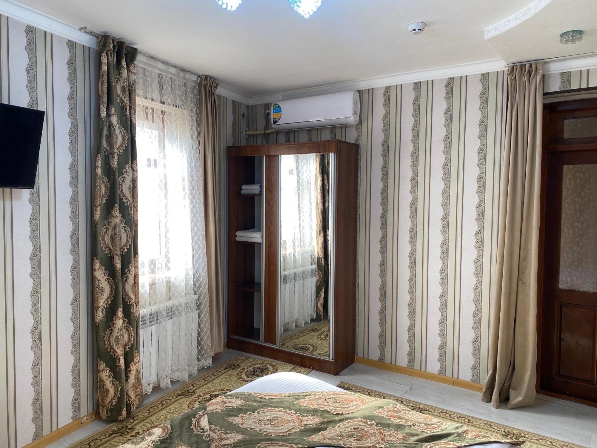 סמרקנד Retro Boutique Hotel מראה חיצוני תמונה