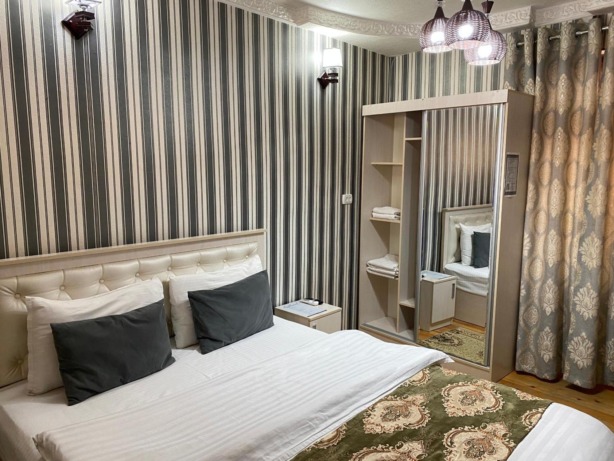 סמרקנד Retro Boutique Hotel מראה חיצוני תמונה